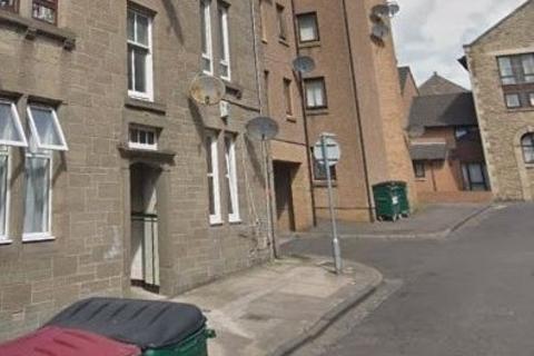 2 bedroom flat to rent, Cunningham Street, Dundee DD4