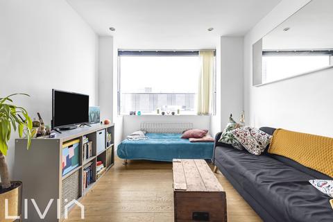 2 bedroom flat for sale, St. Crispin House, Barclay Road, Croydon, Croydon CR0