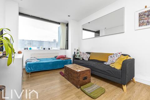 2 bedroom flat for sale, St. Crispin House, Barclay Road, Croydon, Croydon CR0