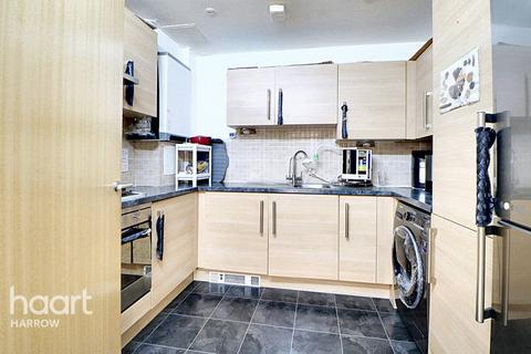 2 bedroom apartment for sale, Harrow & Wealdstone