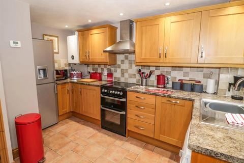 2 bedroom semi-detached house to rent, Burrington Near Wigmore