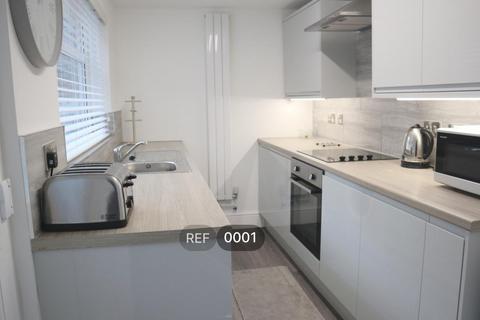 2 bedroom terraced house to rent, Seamer Road, Scarborough, North Yorkshire, YO12 4EF