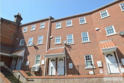 2 bedroom maisonette to rent, St Martin At Bale Court, Norwich NR1