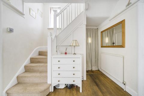 4 bedroom semi-detached house for sale, Columbia Avenue, Worcester Park KT4