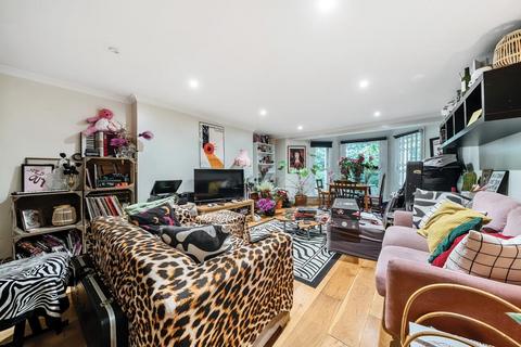 3 bedroom flat for sale, Highgate,  London,  N19,  N19