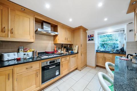 3 bedroom flat for sale, Highgate,  London,  N19,  N19