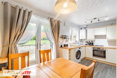19 Averon Rise, Oldham, OL1 4NX