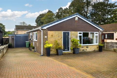 3 bedroom bungalow for sale, Parkways Grove, Oulton, Leeds, West Yorkshire