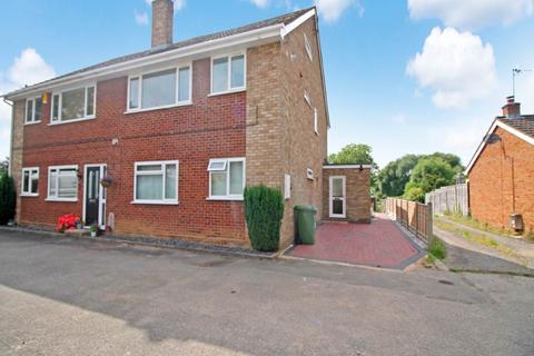 3 bedroom house to rent, 35 Harvey Road, Evesham,