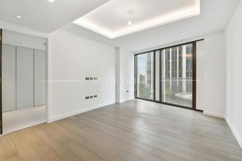 2 bedroom apartment to rent, Carnation Way, London SW8