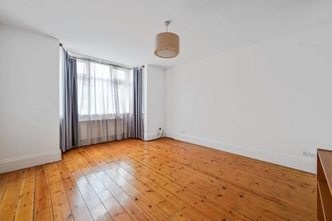 2 bedroom flat for sale, Bellingham Road, Catford, London, SE6