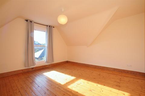 2 bedroom apartment to rent, Grange Road, Sheffield S11