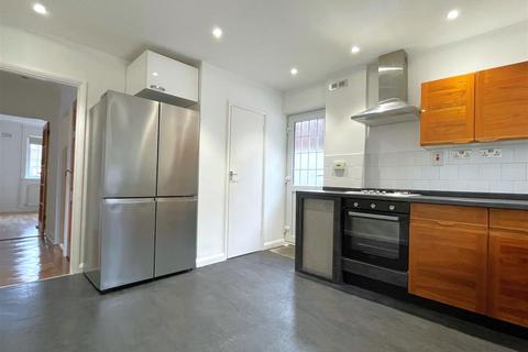 103 Ravensbourne Avenue, Bromley, BR2 0AZ