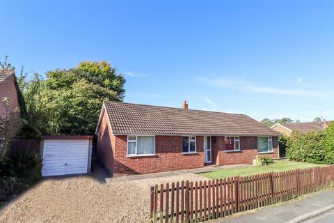 4 bedroom detached bungalow for sale, Grove Road, Church Crookham GU52