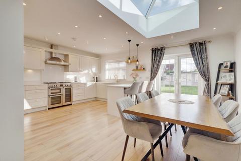 12 Bramble Road, Daws Heath, Benfleet, SS7 2UN
