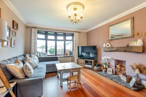 104 Chepstow Road, Caldicot, NP26 4JA