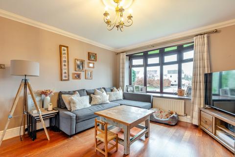 104 Chepstow Road, Caldicot, NP26 4JA