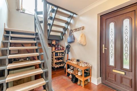 104 Chepstow Road, Caldicot, NP26 4JA