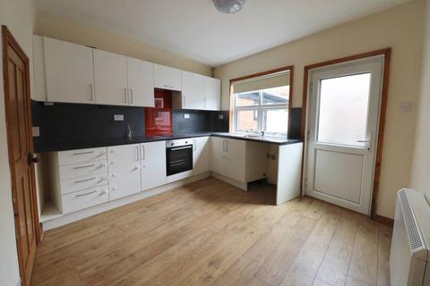 2 bedroom terraced house for sale, London Road, Hinckley, Leicestershire, LE10 1HQ