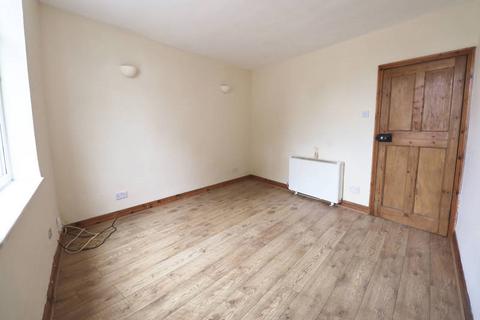 2 bedroom terraced house for sale, London Road, Hinckley, Leicestershire, LE10 1HQ