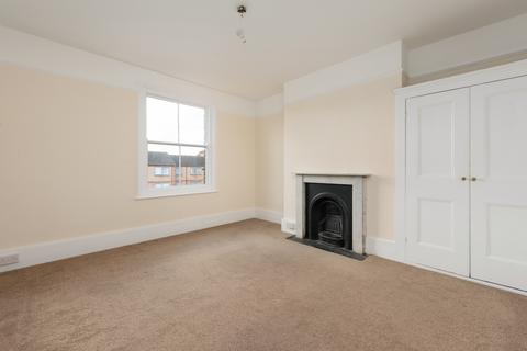 3 bedroom flat for sale, Canterbury Road, Herne Bay, Kent