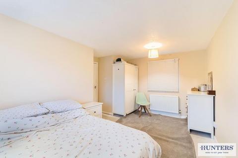 42 Station Road, Hambleton, Selby, YO8 9HY