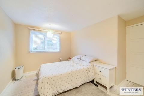 42 Station Road, Hambleton, Selby, YO8 9HY