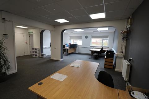 Office to rent, Newton House, 9 Clarendon Road, Hinckley, Leicestershire, LE10 0PJ