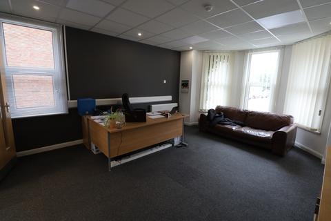 Office to rent, Newton House, 9 Clarendon Road, Hinckley, Leicestershire, LE10 0PJ