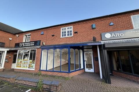 Retail property (high street) to rent, Shambles Court, Lutterworth, Leicestershire, LE17 4DW