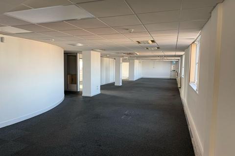 Office to rent, New Buildings, Hinckley, Leicestershire, LE10 1HW