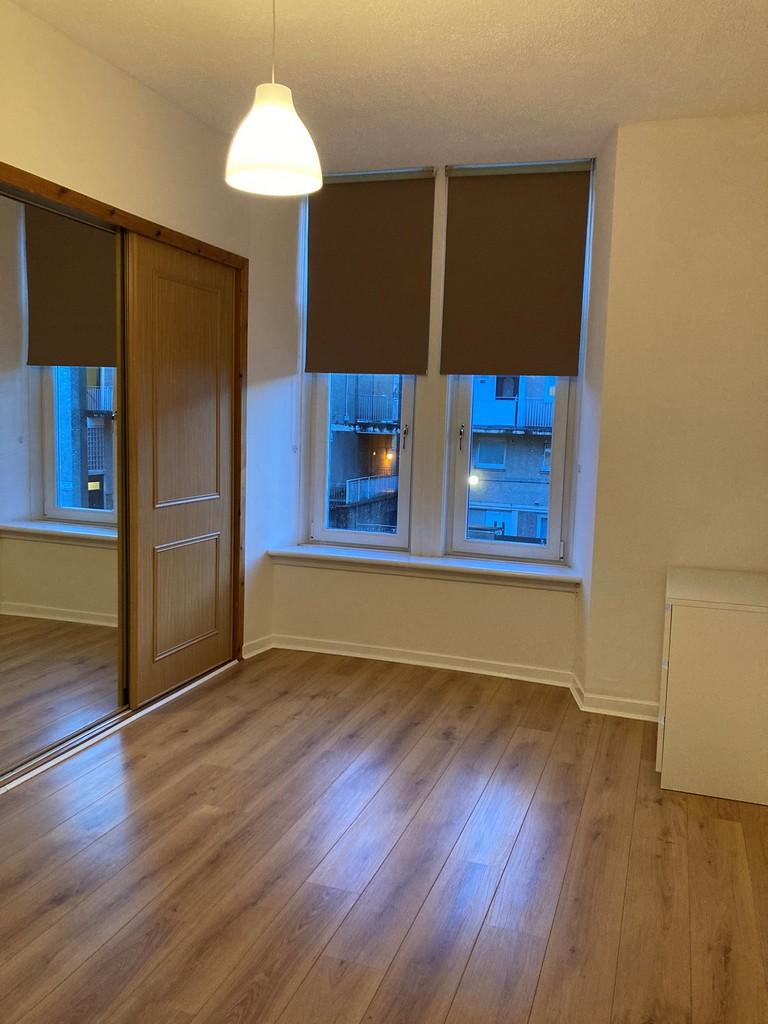 5584-20220608111032-Bedroom-pic-2