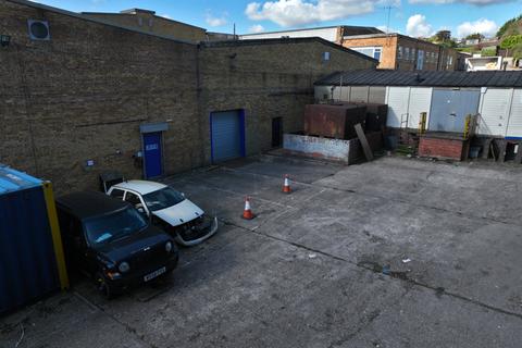 Industrial unit to rent, Dawsons Lane, Barwell, Leicester, Leicestershire, LE9 8BE