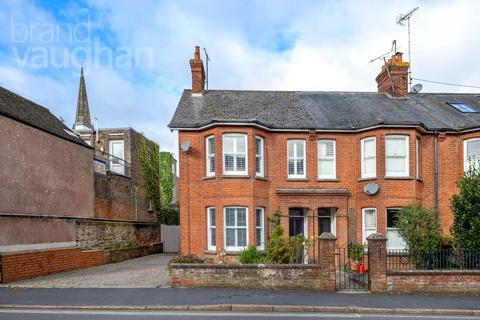 4 bedroom end of terrace house for sale, Cuckfield Road, Hurstpierpoint, Hassocks, West Sussex, BN6