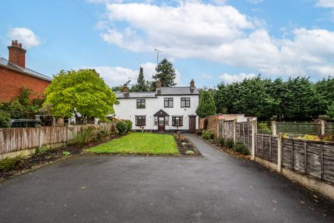 2 bedroom semi-detached house for sale, Station Road, Studley, Warwickshire, B80