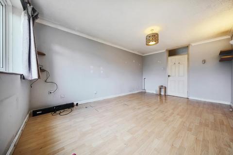 2 bedroom flat for sale, Newbury,  Berkshire,  RG14