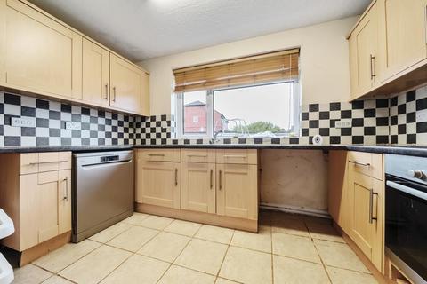 2 bedroom flat for sale, Newbury,  Berkshire,  RG14