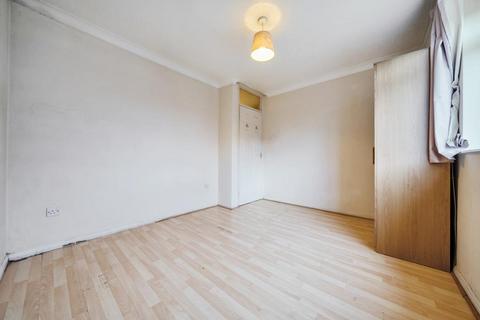 2 bedroom flat for sale, Newbury,  Berkshire,  RG14