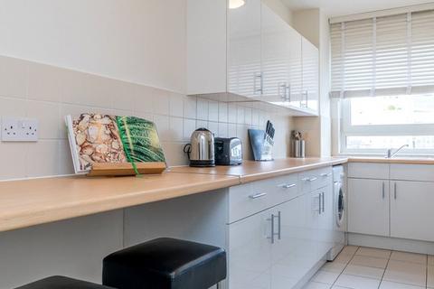 2 bedroom apartment to rent, London SW1P