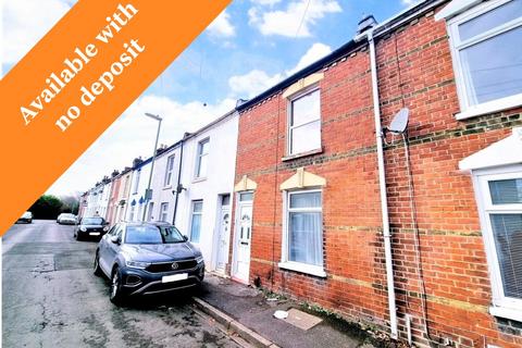 2 bedroom terraced house to rent, Russell Street, Gosport PO12