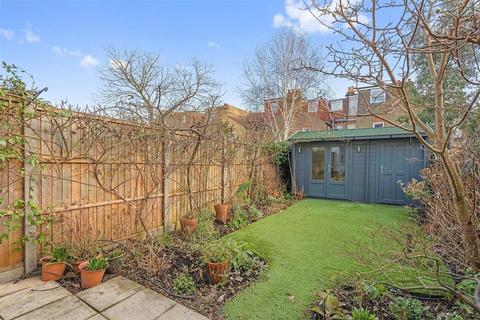 173 Trentham Street, London, SW18 5DH