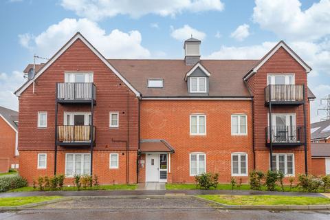 1 bedroom flat for sale, Hoadley Road, Horley RH6