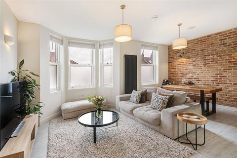 2 bedroom apartment for sale, Seely Road, London SW17