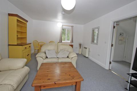 2 bedroom end of terrace house to rent, Creek Gardens, Wootton Bridge, Ryde