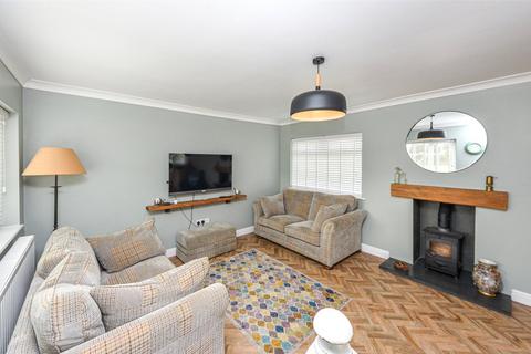 4 bedroom link detached house for sale, The Drive, Malltraeth, Bodorgan, Isle of Anglesey, LL62