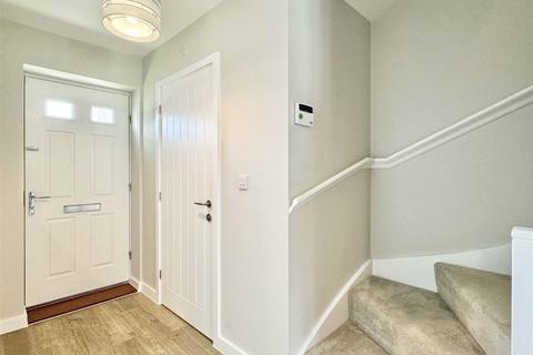 23 Crab Apple Drive, Black Notley, Braintree, CM77 8FW