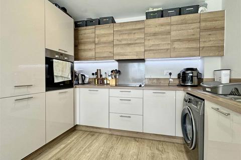 23 Crab Apple Drive, Black Notley, Braintree, CM77 8FW