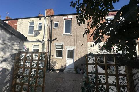 2 bedroom terraced house for sale, Fulford Place, Darlington