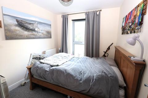 1 bedroom apartment for sale, Coombe Way, Farnborough GU14