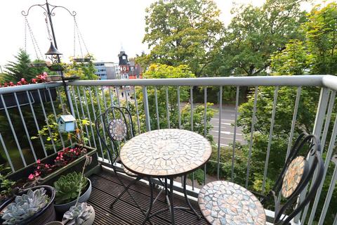 undefined, Coombe Way, Farnborough GU14